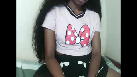 joliekah27 online show from 16, 3, 2026