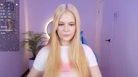 Polly  online show from 5, 12, 2025