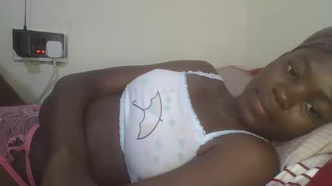 jollynabeb online show from 25, 2, 2025