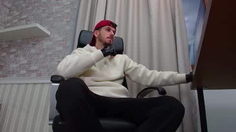 JonahShaw online show from 15, 10, 2025