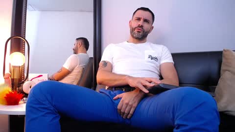  JONAS BEARD  online show from 6, 2, 2025