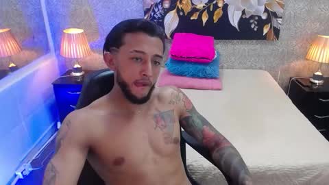 Jonas  online show from 8, 9, 2025