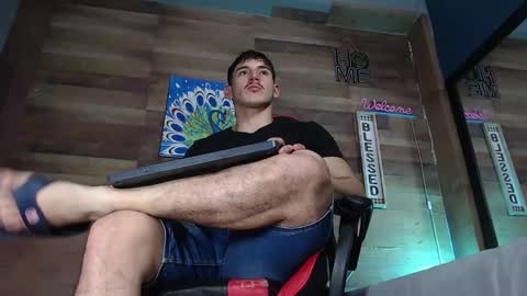 jonathancast08 online show from 13, 10, 2025