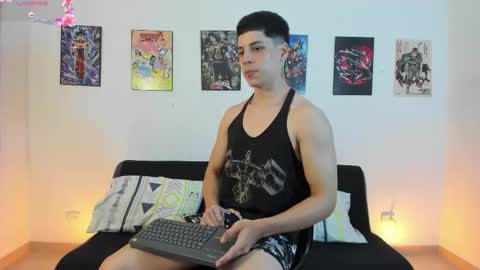 Instagram jonathanfit14 online show from 18, 12, 2025