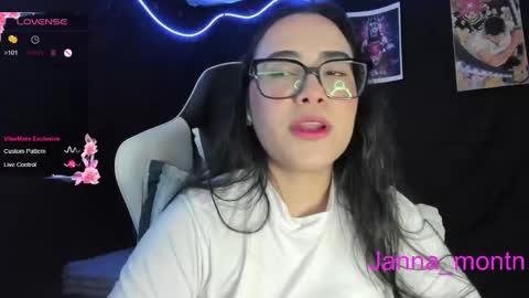 Snapshot of jonathanrwick chatting on 28, 10, 2025 Janna online show from 28, 10, 2025