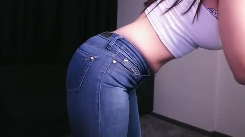 Snapshot of jonesalesya chatting on 13, 2, 2025 AlesyaJ online show from 13, 2, 2025