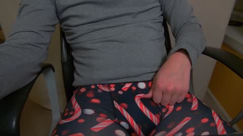 Snapshot of joneszy145 chatting on 7, 12, 2024 WhteGuy online show from 7, 12, 2024