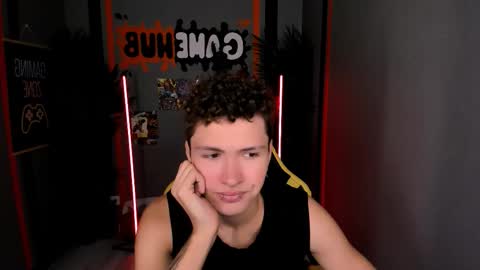 Snapshot of jonny_dark chatting on 18, 10, 2025 Jonny online show from 18, 10, 2025