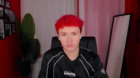 Snapshot of jonny_dark chatting on 14, 11, 2025 Jonny online show from 14, 11, 2025