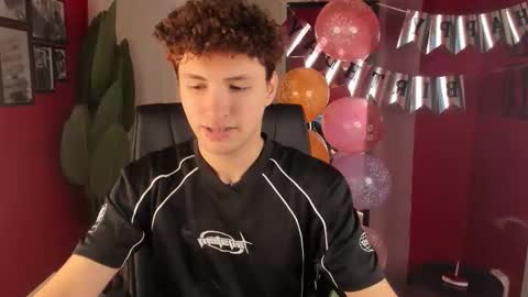 Snapshot of jonny_dark chatting on 29, 11, 2025 Jonny online show from 29, 11, 2025