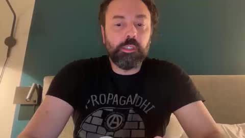 Snapshot of jonnyb9876 chatting on 1, 2, 2026 jonnyb9876 online show from 1, 2, 2026