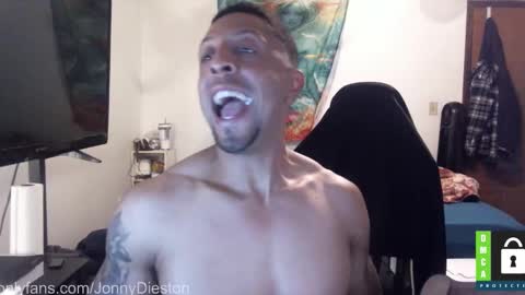 Snapshot of jonnydieston777 chatting on 2, 11, 2025 JonnyDieston online show from 2, 11, 2025