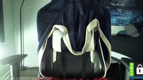 Snapshot of jonnydieston777 chatting on 14, 12, 2025 JonnyDieston online show from 14, 12, 2025