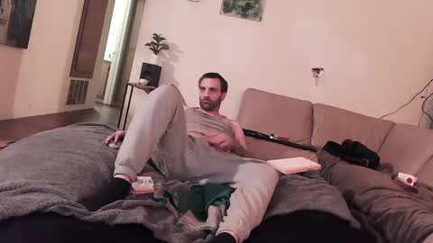 Snapshot of jonnyhungster chatting on 2, 12, 2024 JayHungster xxx online show from 2, 12, 2024