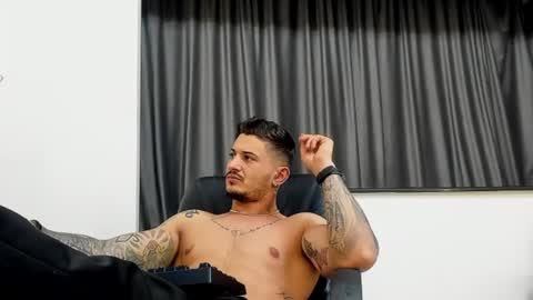 jonnyporn1 online show from 18, 1, 2025