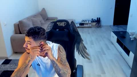 jonnyporn1 online show from 15, 10, 2025