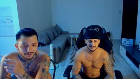 jonnyporn1 online show from 12, 11, 2025