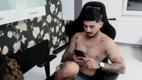 Snapshot of jonnyporn1 chatting on 11, 7, 2026 jonnyporn1 online show from 11, 7, 2026