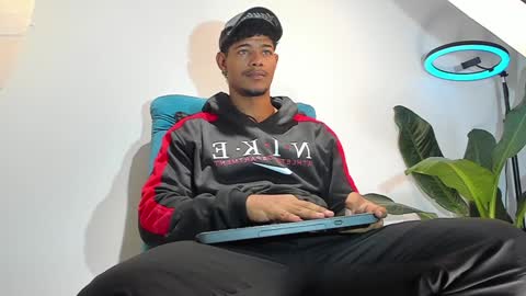 JordanParis online show from 11, 1, 2025