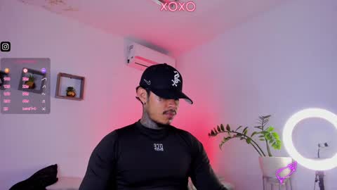 Snapshot of jordansmiith_ chatting on 21, 1, 2025 Jordan Smith online show from 21, 1, 2025