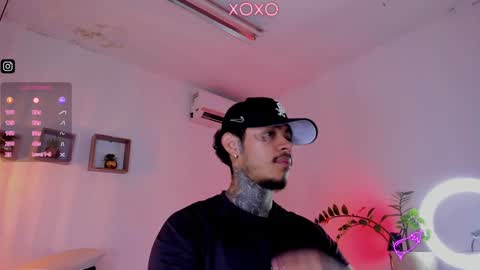 Snapshot of jordansmiith_ chatting on 26, 1, 2025 Jordan Smith online show from 26, 1, 2025