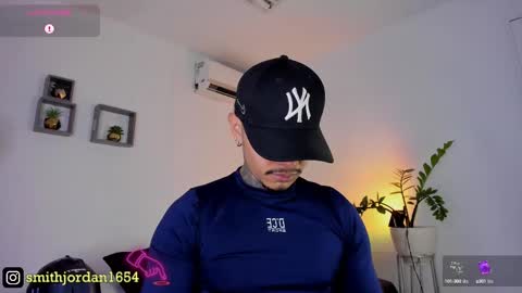 Snapshot of jordansmiith_ chatting on 3, 3, 2025 Jordan Smith online show from 3, 3, 2025