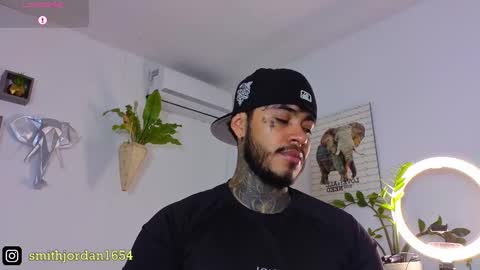 Snapshot of jordansmiith_ chatting on 22, 9, 2025 Jordan Smith online show from 22, 9, 2025