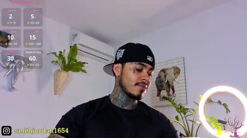 Snapshot of jordansmiith_ chatting on 15, 10, 2025 Jordan Smith online show from 15, 10, 2025