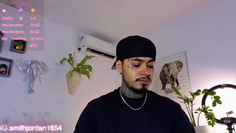 Snapshot of jordansmiith_ chatting on 17, 11, 2025 Jordan Smith online show from 17, 11, 2025
