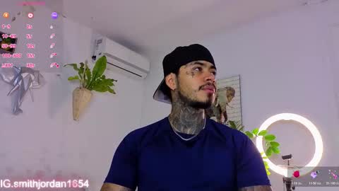 Snapshot of jordansmiith_ chatting on 28, 11, 2025 Jordan Smith online show from 28, 11, 2025