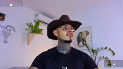 Snapshot of jordansmiith_ chatting on 17, 12, 2025 Jordan Smith online show from 17, 12, 2025