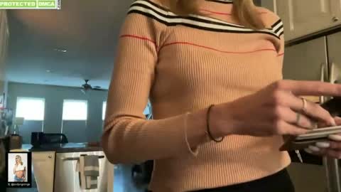 Snapshot of jordyngrangexo chatting on 30, 1, 2025 Jordyn Grange online show from 30, 1, 2025