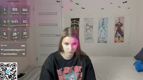 Snapshot of jorroger chatting on 6, 11, 2025 Mila online show from 6, 11, 2025