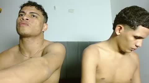 JOSE AND DANIEL online show from 7, 7, 2026