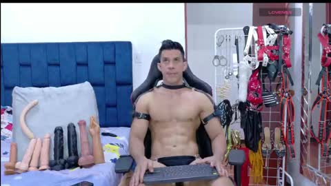 jose_rumbero91 online show from 12, 5, 2026