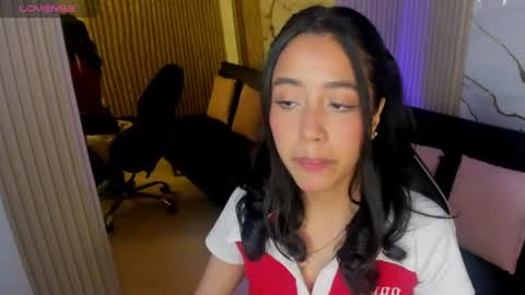Snapshot of joselyn_tay chatting on 19, 6, 2026 Joselyn online show from 19, 6, 2026