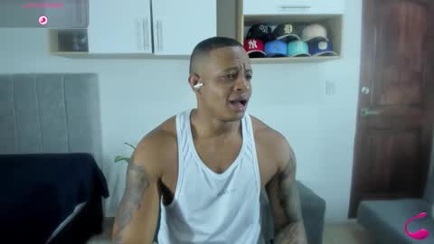 Snapshot of josep_ston2 chatting on 27, 10, 2025 ---Josep--- online show from 27, 10, 2025