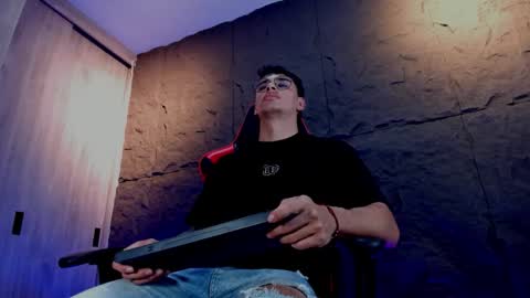 Snapshot of joseph__boy chatting on 21, 11, 2025 JOSEPH online show from 21, 11, 2025