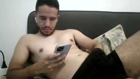 Snapshot of josezavala96 chatting on 5, 7, 2026 Joan online show from 5, 7, 2026
