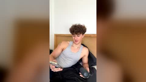Snapshot of joshhcambridge chatting on 6, 7, 2026 joshhcambridge online show from 6, 7, 2026