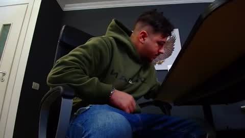 Snapshot of joshknights chatting on 25, 2, 2025 JoshKnight online show from 25, 2, 2025