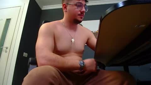 Snapshot of joshknights chatting on 28, 2, 2025 JoshKnight online show from 28, 2, 2025