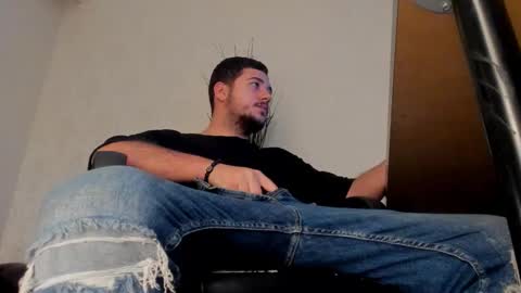 Snapshot of joshknights chatting on 5, 11, 2025 JoshKnight online show from 5, 11, 2025