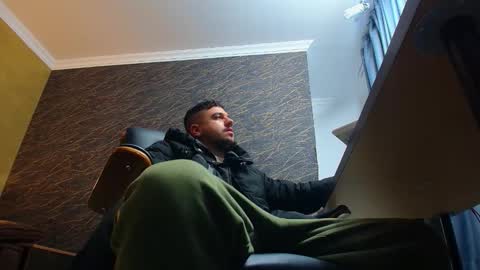 Snapshot of joshknights chatting on 5, 12, 2025 JoshKnight online show from 5, 12, 2025