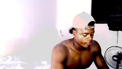 Snapshot of joshloganx chatting on 27, 2, 2026 joshloganx online show from 27, 2, 2026