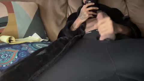 Snapshot of joshperrygoon chatting on 25, 12, 2024 joshperrygoon online show from 25, 12, 2024