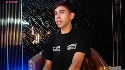 joshua_saenz_ online show from 5, 4, 2026