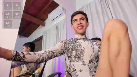 Snapshot of joshua_sanz chatting on 12, 11, 2025 Joshua Sanz online show from 12, 11, 2025