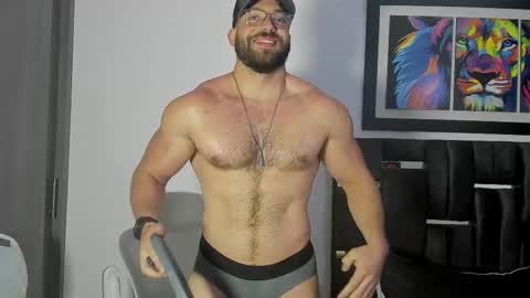 Snapshot of joshualyon chatting on 9, 11, 2025 Joshua The Lion online show from 9, 11, 2025