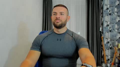 Snapshot of joshuamuscle69 chatting on 24, 1, 2025 joshuamuscle69 online show from 24, 1, 2025